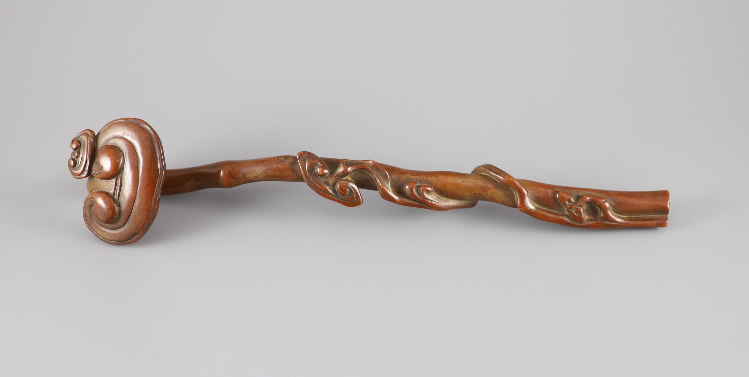 A Chinese boxwood ruyi sceptre, 18th/19th century, 37.5 cm long